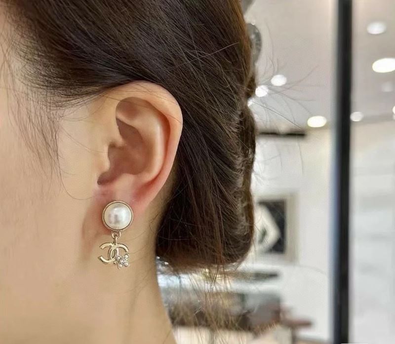 Ch**el earrings